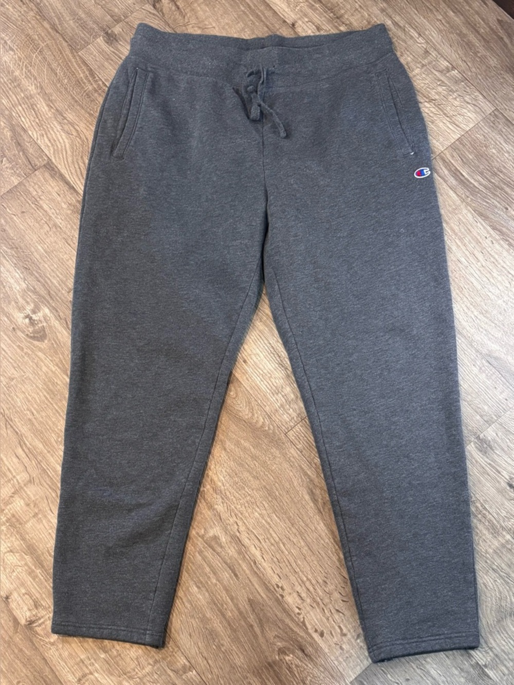 Champion Women’s Large Gray Sweatpants
